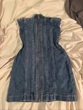 GUESS Blue Denim Strapless Zip-Front Mini Dress